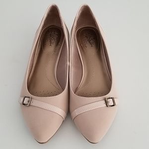 Life Stride vegan suede